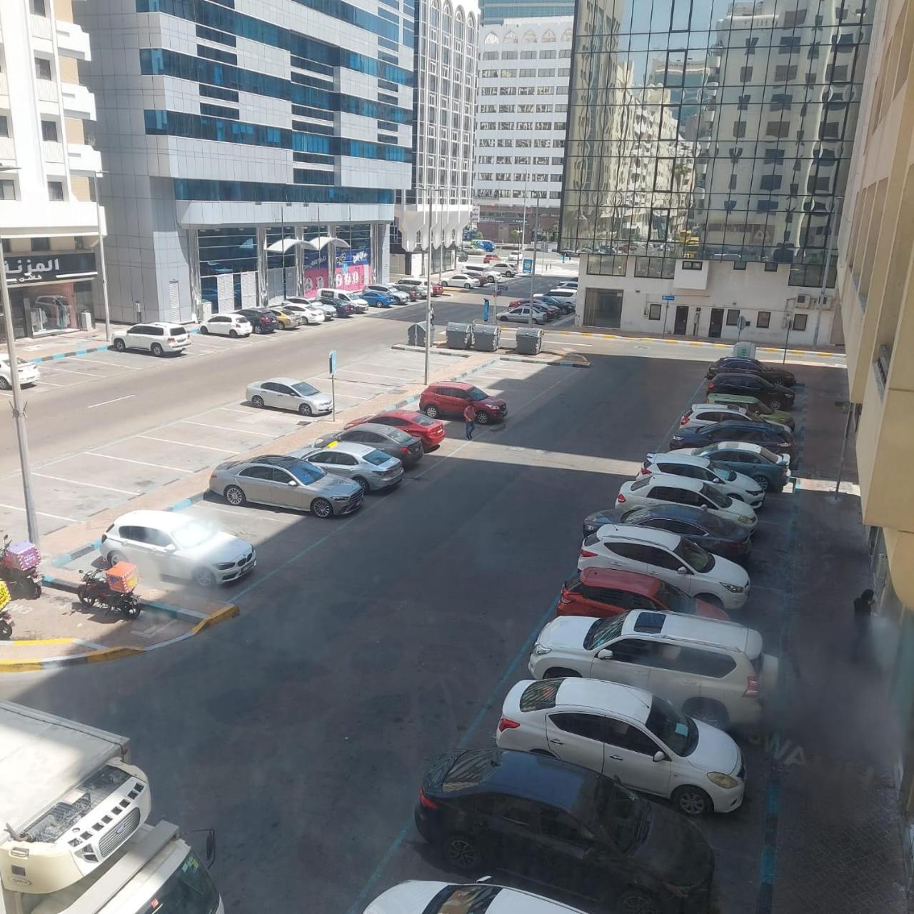 Sarker Homestay Abu Dhabi
