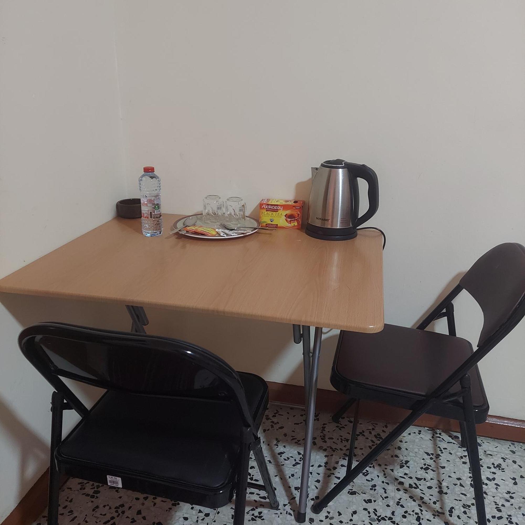 Quarto em Acomodações Particulares Sarker Abu Dhabi
